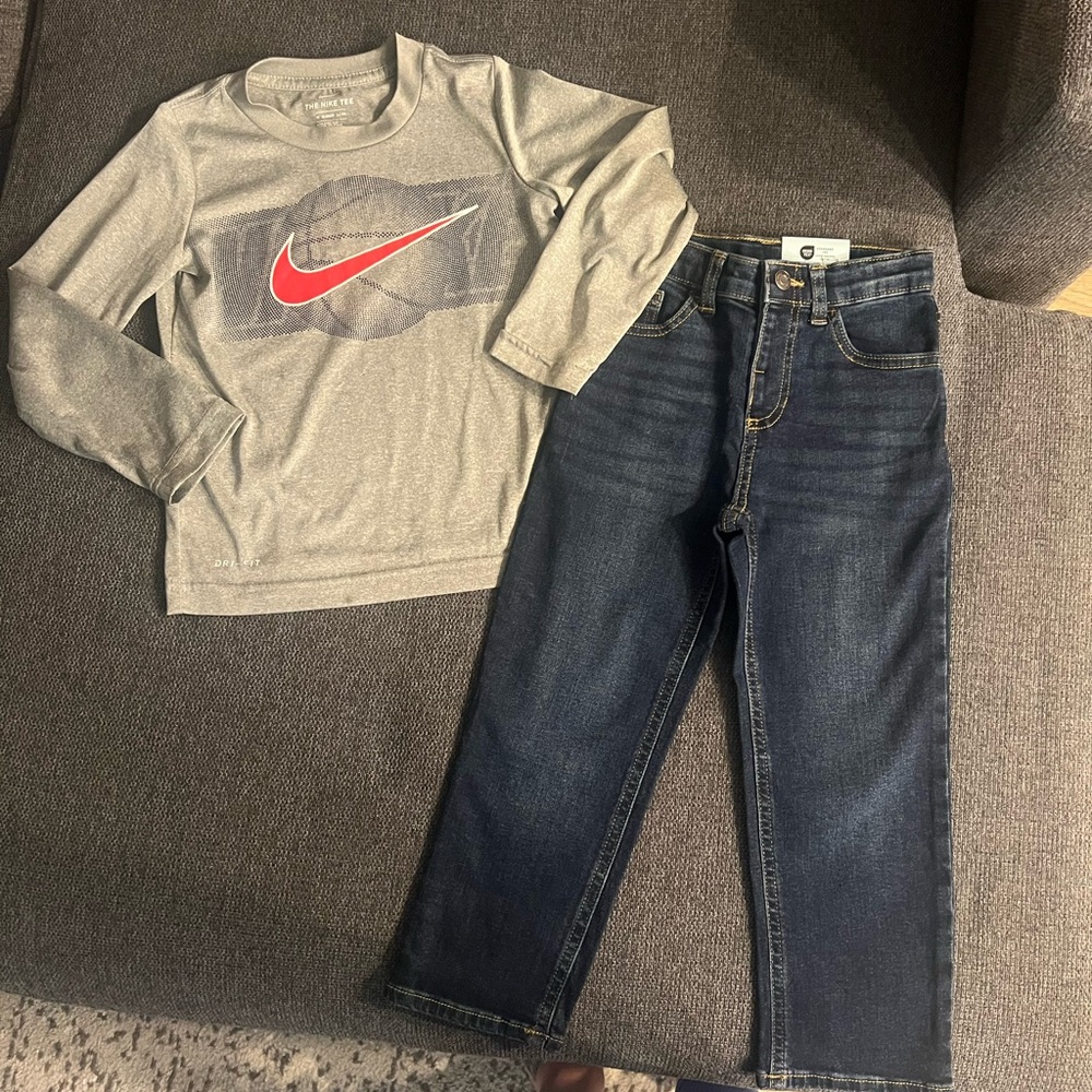 Nike Long Sleeve Tee and jeans